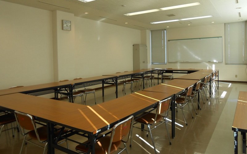 長田体育館多目的室