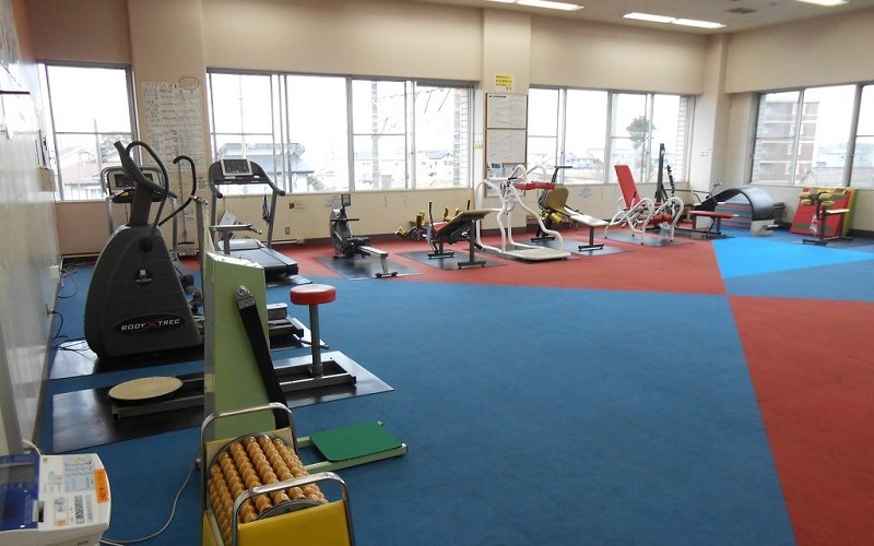 長田体育館トレーニング場