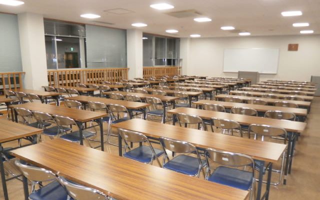 中央体育館多目的室2