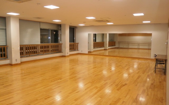 中央体育館軽運動室