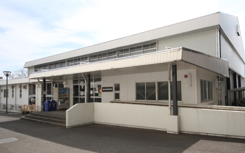 蒲原体育館外観