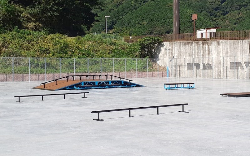 西ケ谷総合運動場ローラースポーツパーク