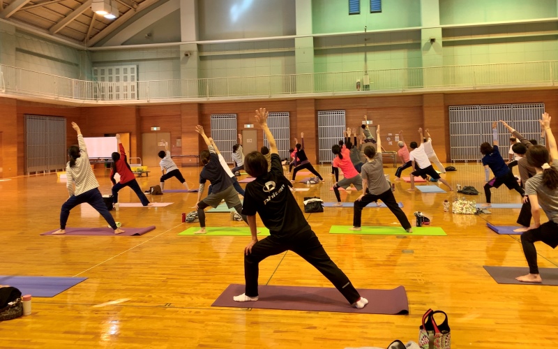 鍛えて緩めてすっきりヨガ(清水清見潟公園SC)